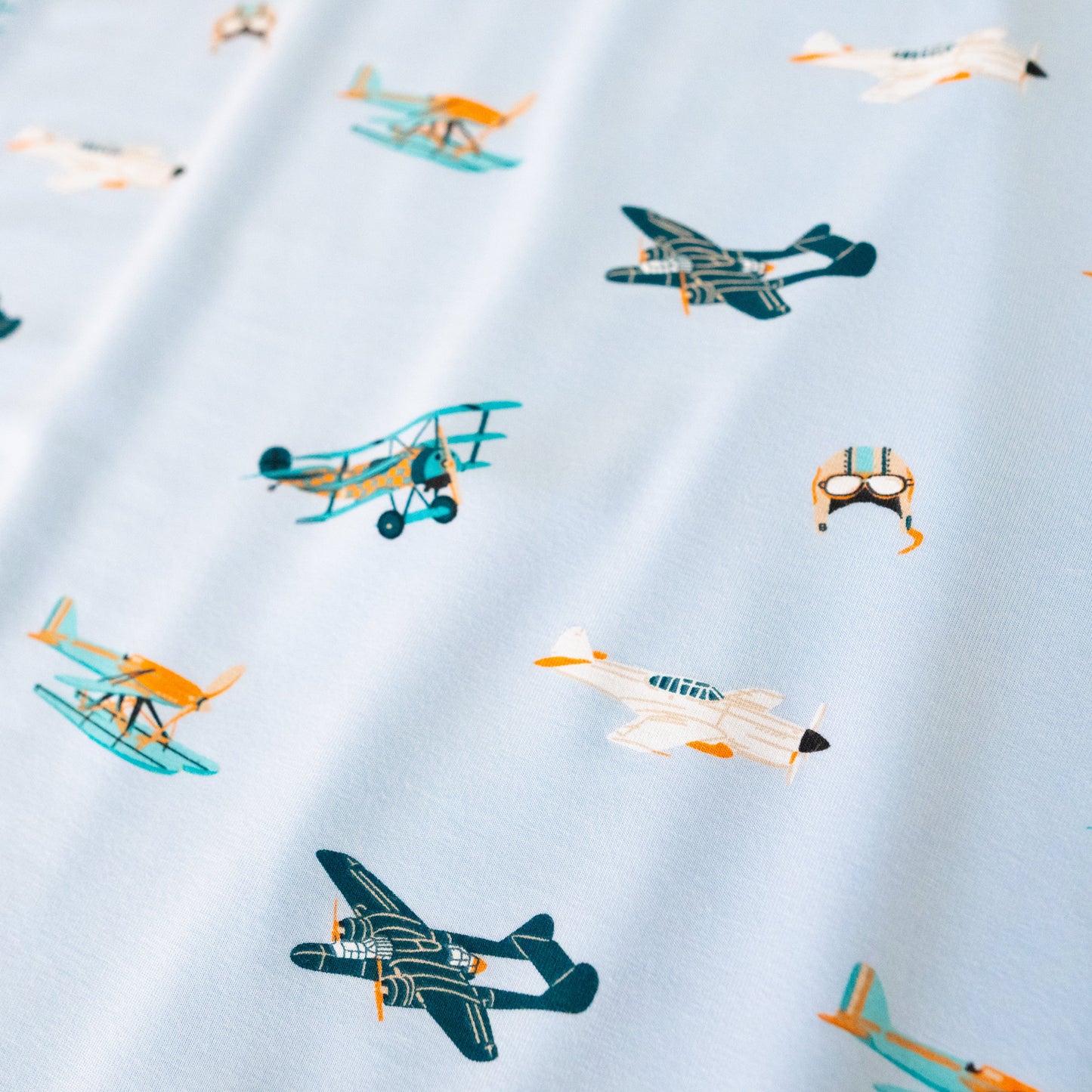 Short Sleeve Pajamas in Take Off
