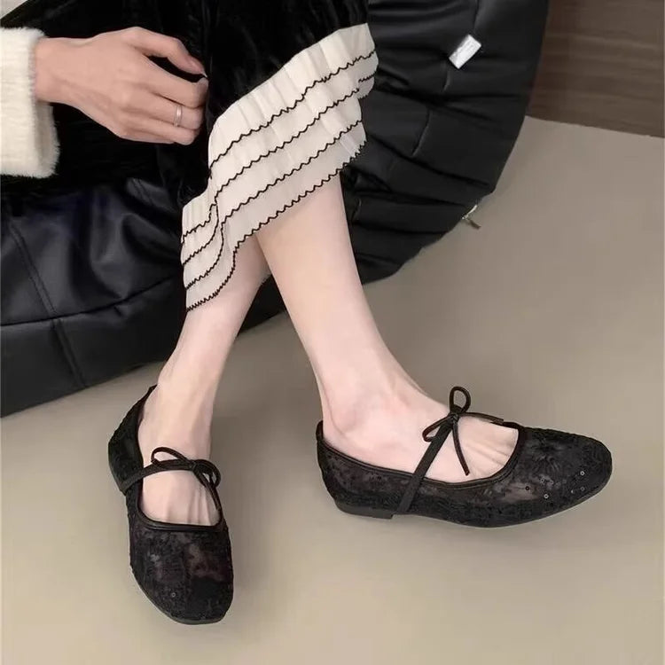 2026 Women's Lace Mesh Mary Jane Shoes Fashion Square Toe Bowknot Flats Soft Sole Comfortable Slip-On Retro Elegant Date Shoes