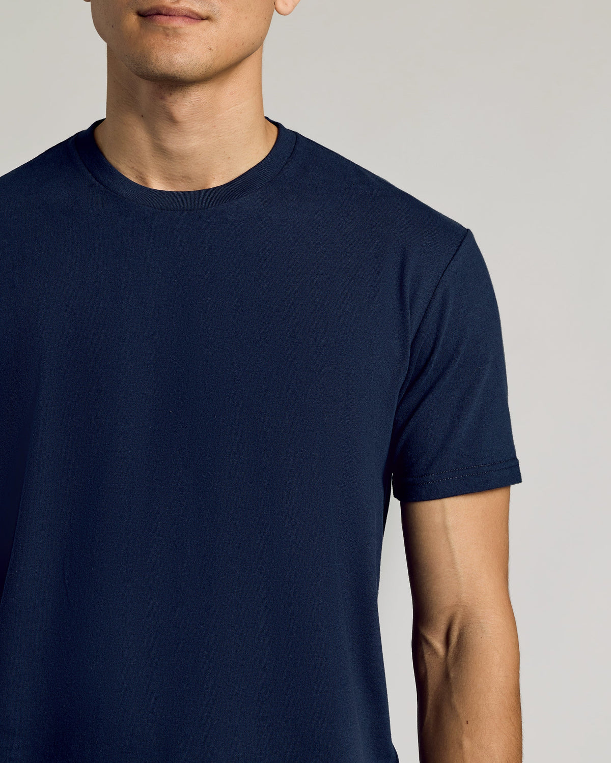 Wardrobe Curved Hem Classic Crew Neck 10-Pack
