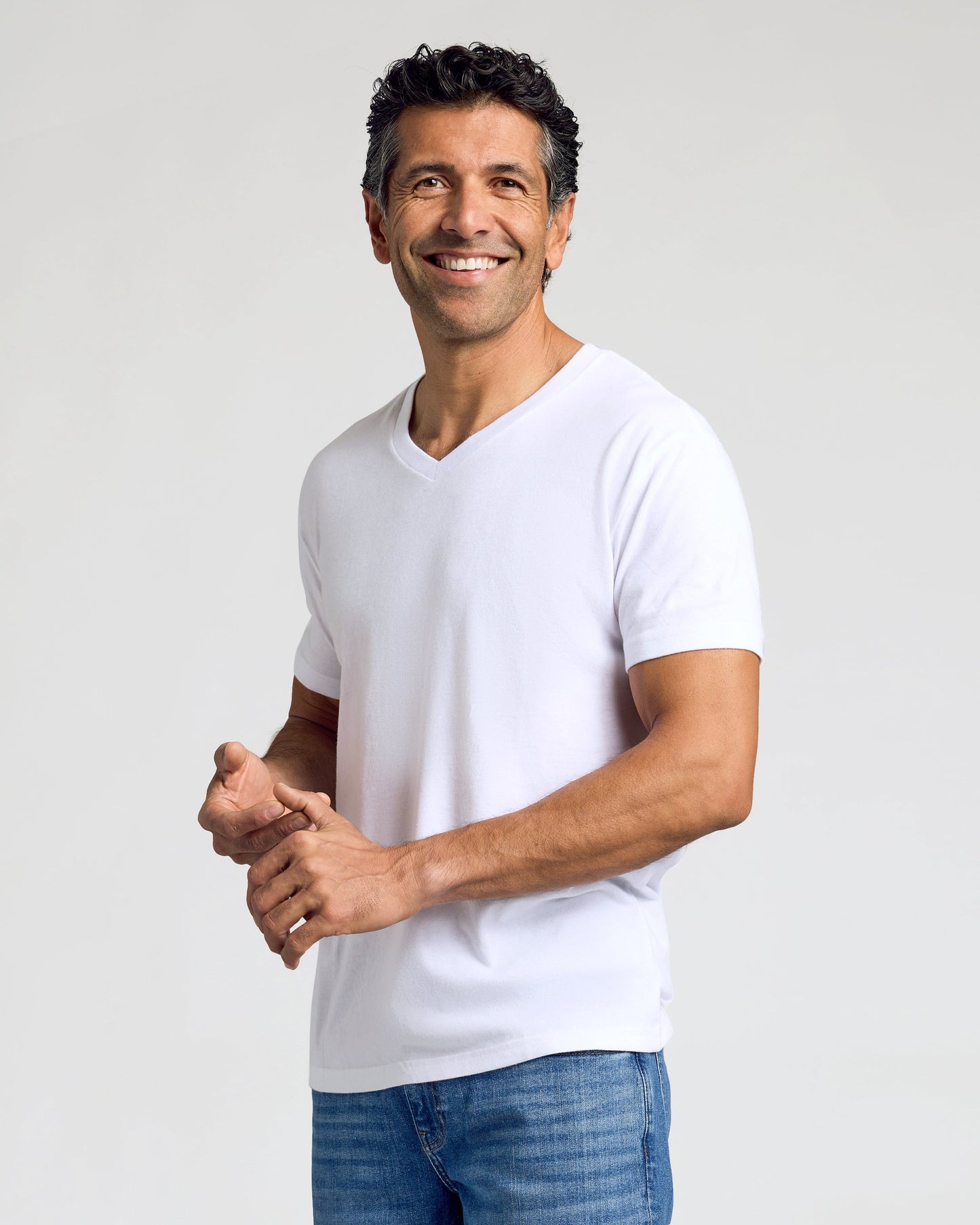 All White Classic V-Neck 10-Pack