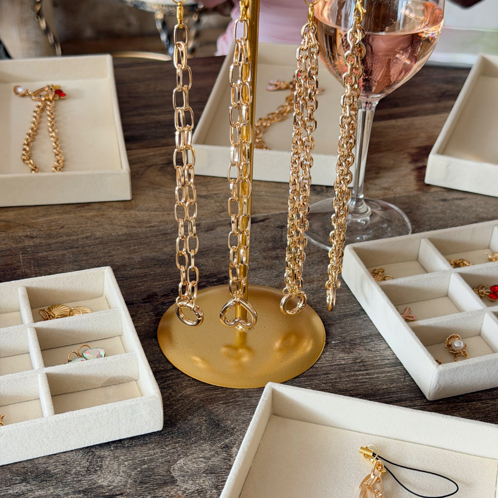 CHUNKY GOLD PHONE STRAP - CIRCLE
