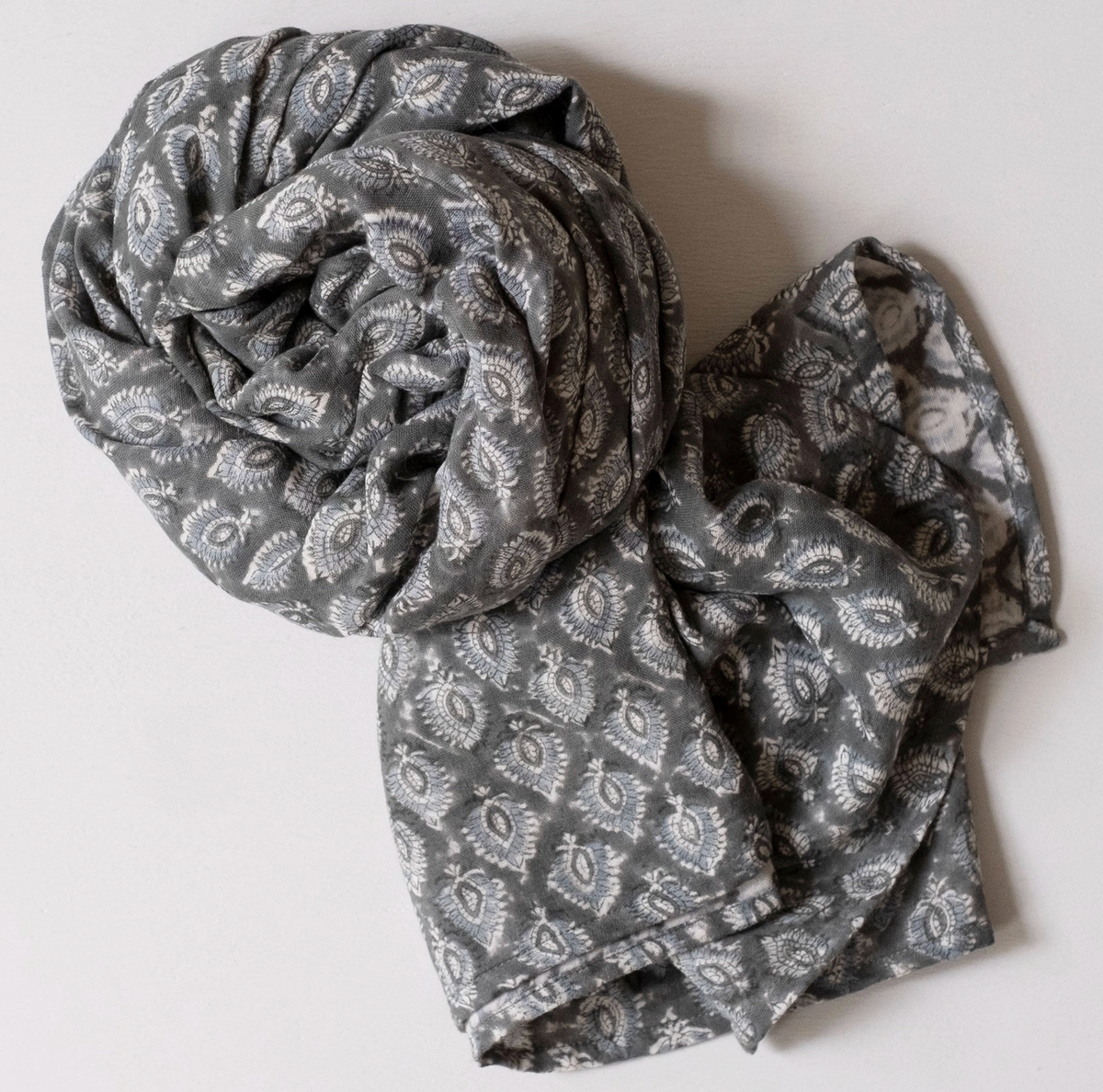 Hand Block  Double Gauze  Pai Forest Printed Scarf