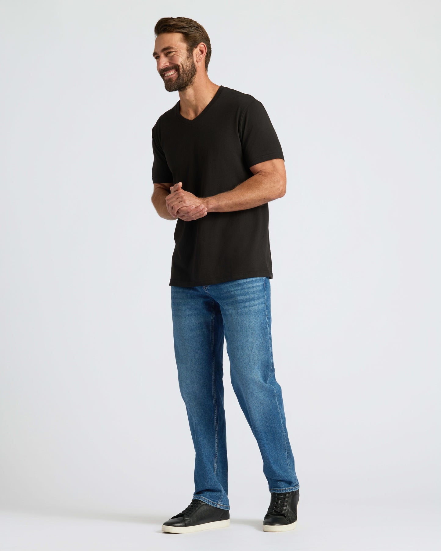 All Black Classic V-Neck 10-Pack