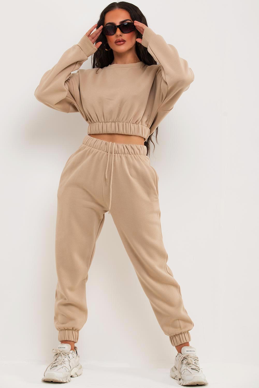 Crop Sweatshirt And Joggers Tracksuit Beige