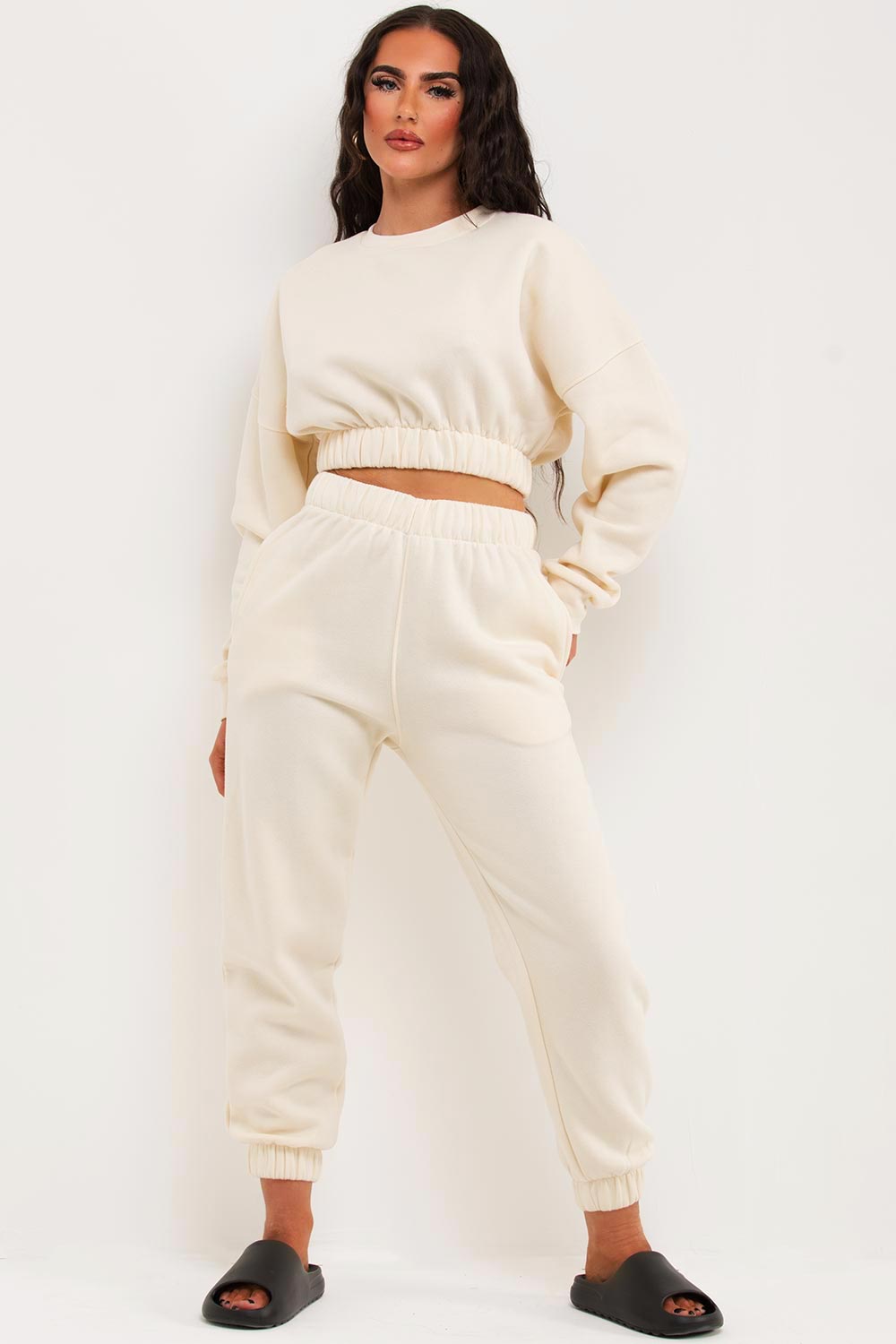 Crop Sweatshirt And Joggers Tracksuit Oatmeal
