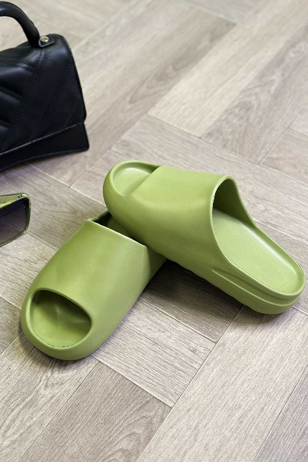 Chunky Sliders Ribbed Rubber Sole Khaki