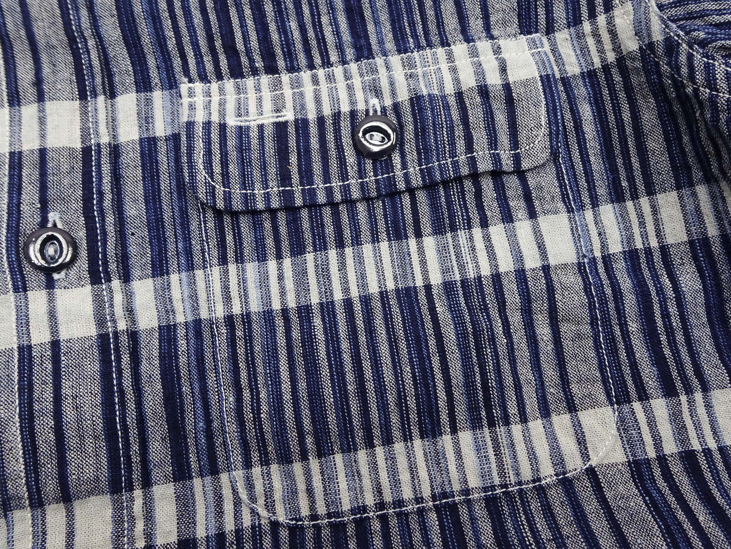 Sugar Cane Men's Indigo Plaid Long-Sleeve Work Shirt - Fiction Romance Collection - 100% Cotton, Inspired by Traditional Japanese Kimono Fabric, Made in Japan (SC29591 421A Navy)