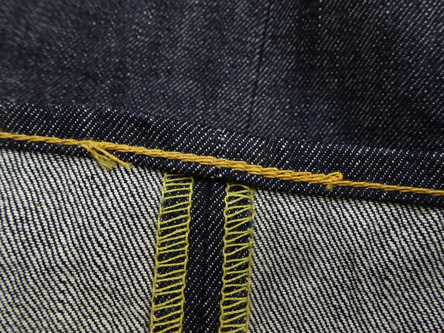 Sugar Cane Men's 14oz Denim Boot-Cut Jeans - Mid-Rise, Zip Fly, 1971-Spec Fabric x 1979-Style Silhouette - Made in Japan (SC42321 Indigo One Wash)