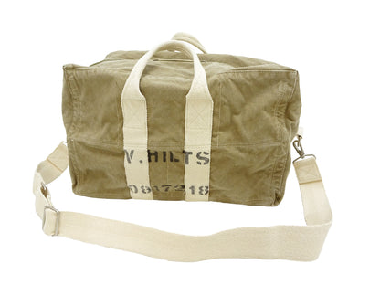 TOYS McCOY Men's Steve McQueen Aviator’s Kit Bag “V. HILTS” - Canvas Boston Duffel Bag Inspired by The Great Escape - Made in Japan (TMA2522 041 Khaki)