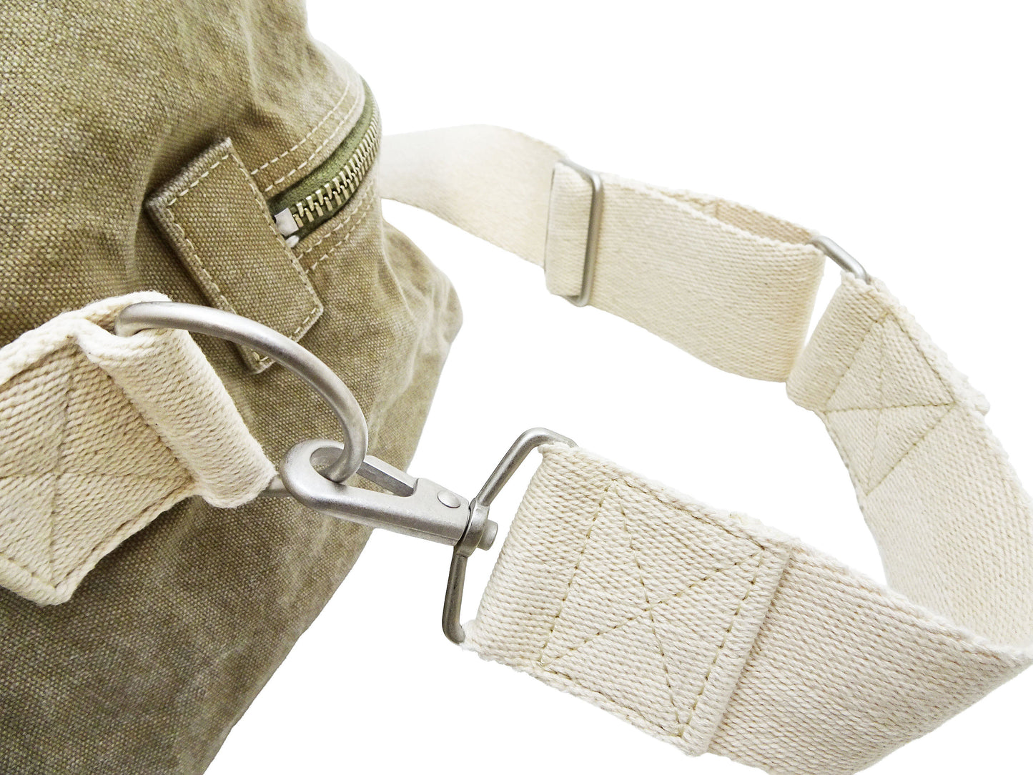 TOYS McCOY Men's Steve McQueen Aviator’s Kit Bag “V. HILTS” - Canvas Boston Duffel Bag Inspired by The Great Escape - Made in Japan (TMA2522 041 Khaki)