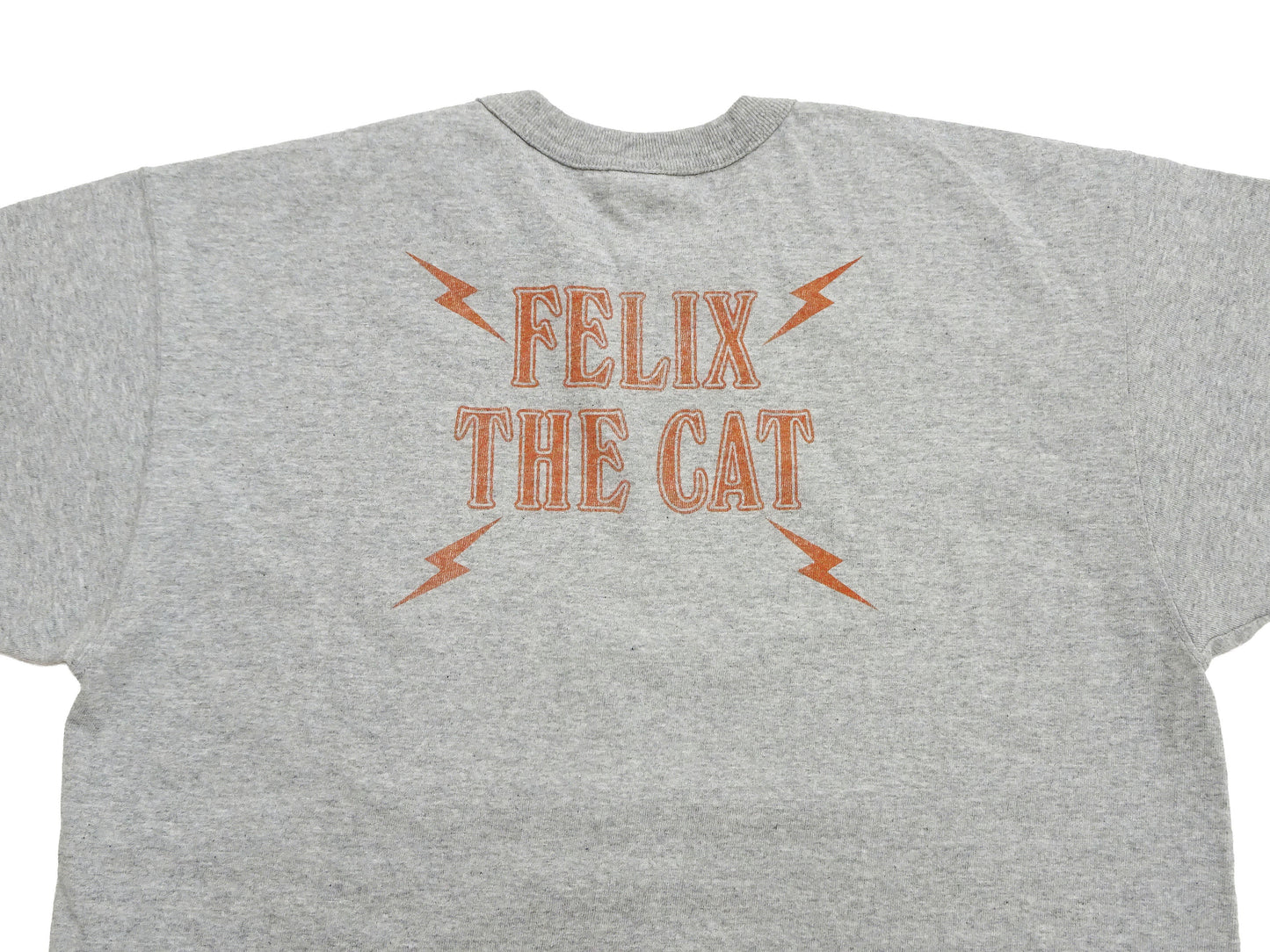 TOYS McCOY Men's Felix the Cat Short-Sleeve Graphic T-Shirt, Garment-Dyed Loopwheel Tubular Tee, Made in Japan (TMC2603 020 Ash Gray)