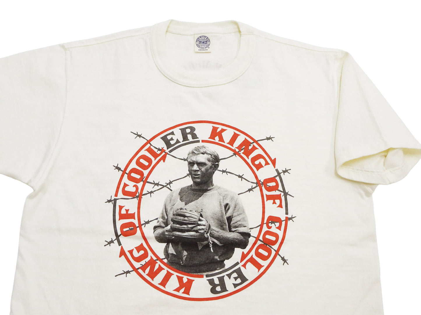 TOYS McCOY Men's Short-Sleeve Steve McQueen Graphic T-Shirt, Tubular Knit Jersey, One-Wash, Made in Japan (TMC2605 011 Soft Off-White)