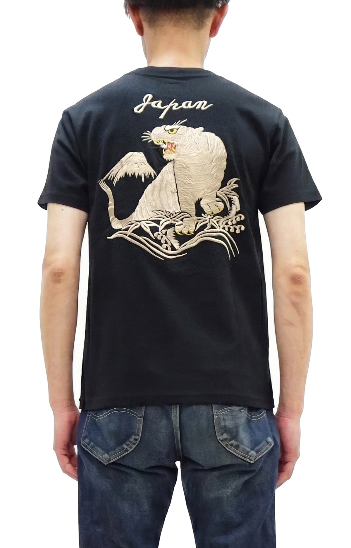 Tailor Toyo Men's Tiger-Embroidered Short Sleeve T-Shirt, Sukajan-Inspired Cotton Tee (Toyo Enterprises TT79743 119 Black)
