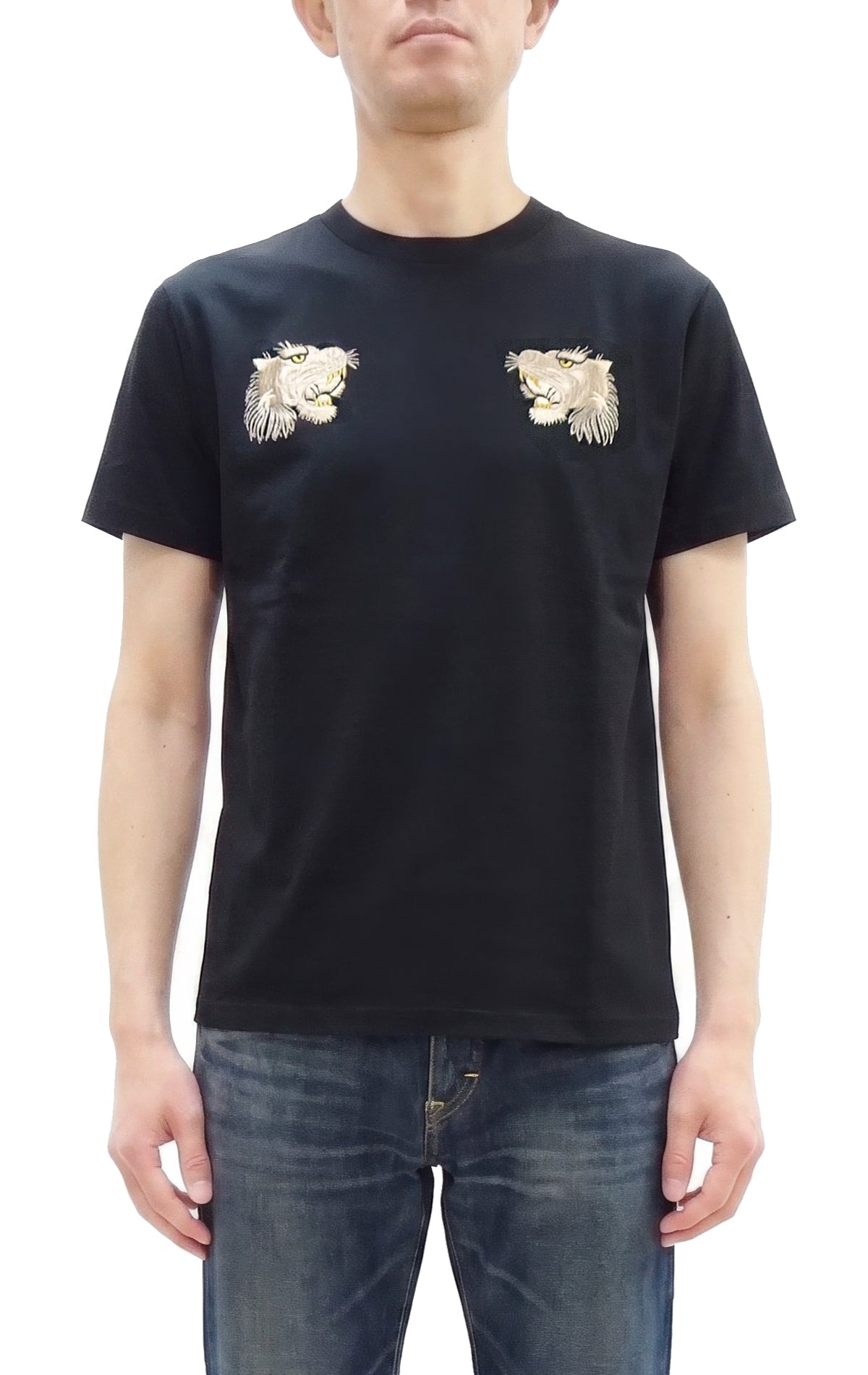 Tailor Toyo Men's Tiger-Embroidered Short Sleeve T-Shirt, Sukajan-Inspired Cotton Tee (Toyo Enterprises TT79743 119 Black)
